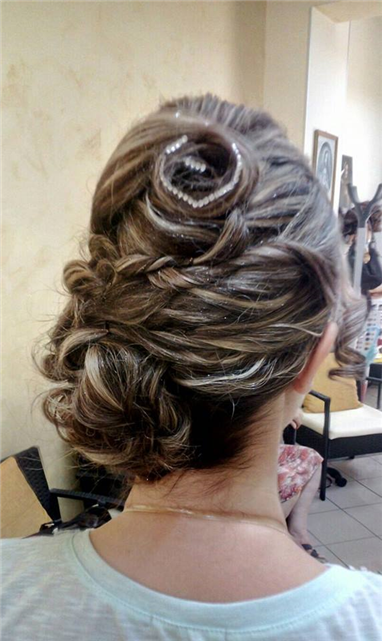 hairstyle wedding elegant